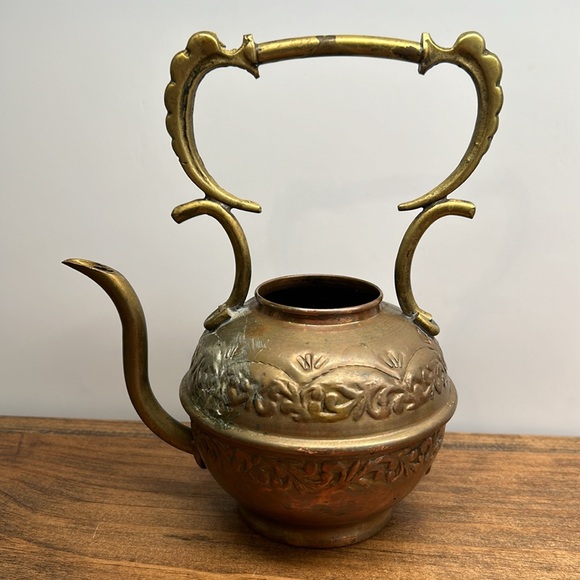 Vintage Brass Teapot Watering Can Etched Raised Design Copper Metal Patina - Picture 3 of 11